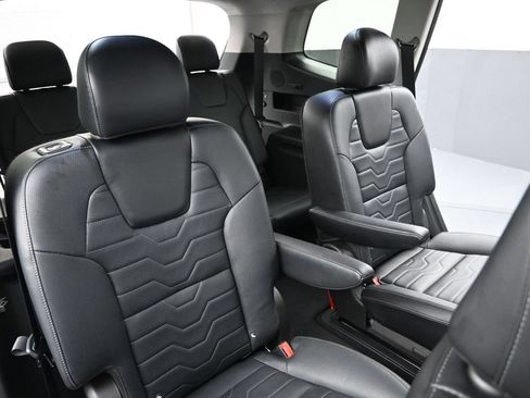 Used 2022 Kia Telluride SX w/ SX Prestige Package AWD/4WD image 30