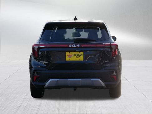 Certified 2024 Kia Seltos LX image 6