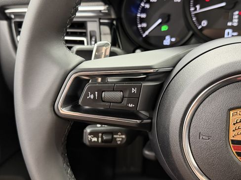 New 2026 Porsche Macan AWD/4WD image 45