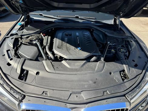 Used 2016 BMW 740i RWD image 37