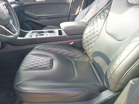 Used 2024 Ford Edge Titanium image 20