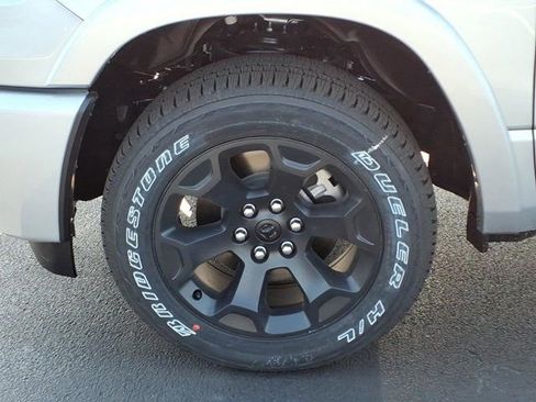 New 2026 RAM 1500 4x4 Crew Cab image 21