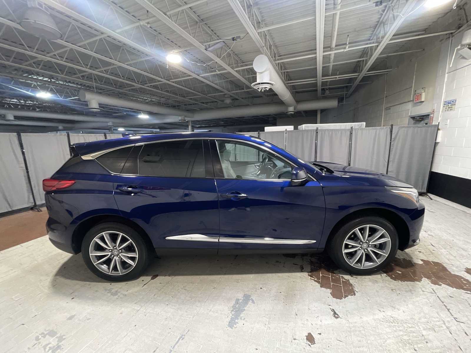 Used 2023 Acura RDX w/ Technology Package AWD/4WD image 27