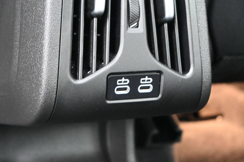 Used 2025 BMW X1 M35i AWD/4WD image 17