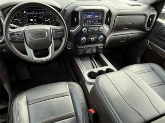 Used 2023 GMC Sierra 3500 Denali video 2