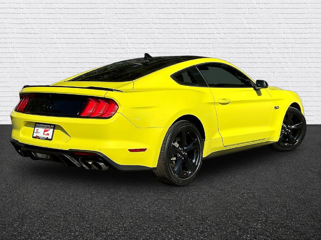 Used 2021 Ford Mustang GT Premium w/ Black Accent Package RWD image 5