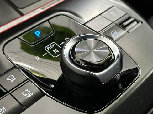 New 2026 Subaru Solterra Limited image 24