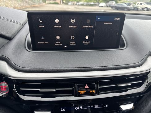 Used 2023 Acura MDX FWD image 23
