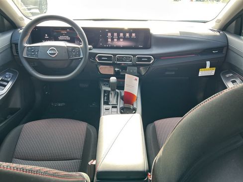 New 2026 Nissan Sentra SR w/ Floor Mat Package FWD image 11