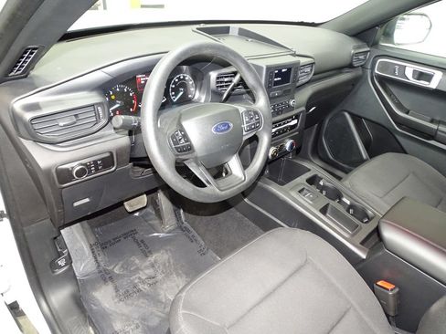 Used 2023 Ford Explorer 4WD Police Interceptor w/ Ultimate Wiring Package image 20