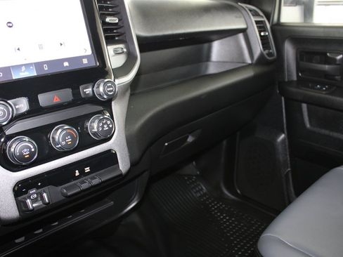 Used 2026 RAM 2500 Tradesman AWD/4WD image 24