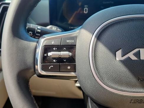 Used 2024 Kia Sorento S w/ Panoramic Sunroof Package FWD image 20