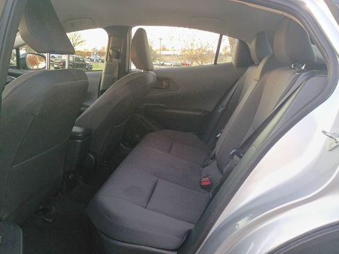 Used 2025 Toyota Prius LE image 16