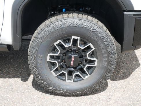 New 2026 GMC Sierra 2500 AT4X w/ LPO, Black Badging Package AWD/4WD image 3