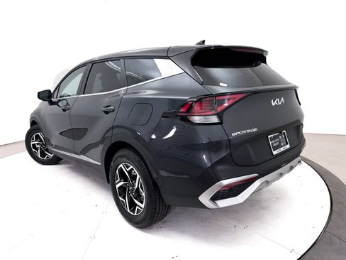 Certified 2024 Kia Sportage LX FWD image 2