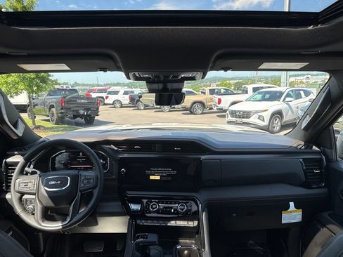 New 2026 GMC Sierra 1500 AT4 w/ AT4 Premium Package AWD/4WD image 22