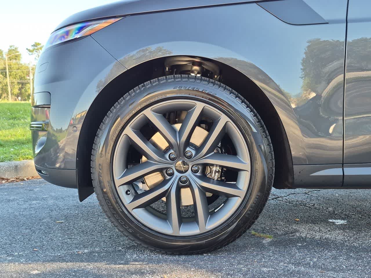 New 2027 Land Rover Range Rover Sport SE AWD/4WD image 14