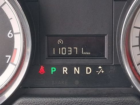 Used 2016 Dodge Grand Caravan SXT FWD image 22