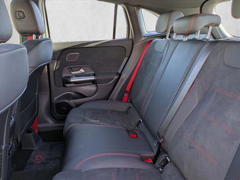 Certified 2025 Mercedes-Benz GLA 35 AMG 4MATIC image 21