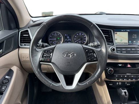 Used 2017 Hyundai Tucson SE Plus w/ Cargo Package image 15