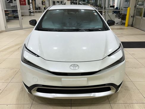 New 2026 Toyota Prius Plug-In Hybrid image 3