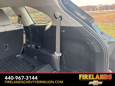 Used 2023 Toyota Highlander L image 46