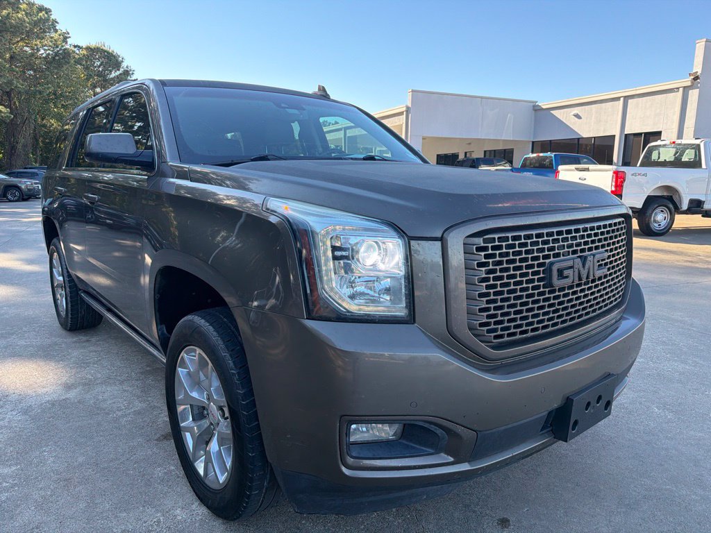 Used 2015 GMC Yukon Denali w/ Premium Package RWD image 7