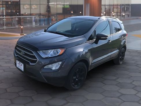 Used 2019 Ford EcoSport SE image 6