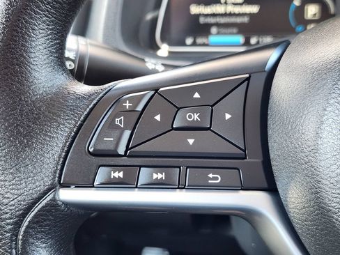Certified 2025 Nissan Leaf S FWD image 21