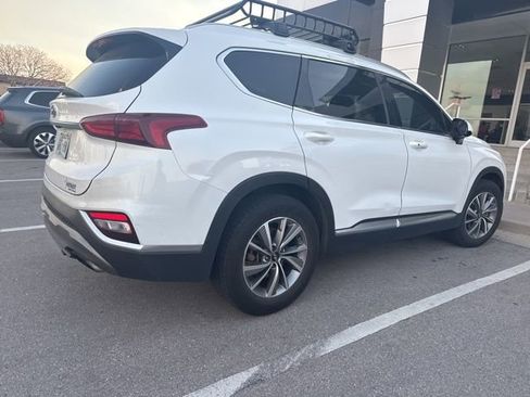 Used 2020 Hyundai Santa Fe SEL w/ Convenience Package image 2