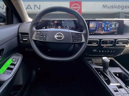 New 2026 Nissan Sentra SV w/ Floor Mat Package FWD image 10