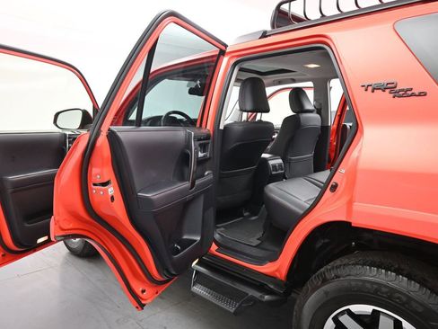 Used 2024 Toyota 4Runner TRD Off-Road Premium w/ Off Road Premium Plus Package image 18