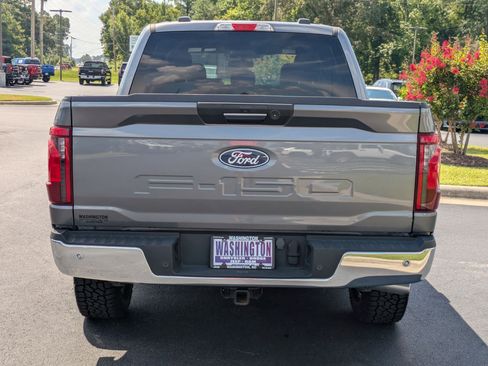 Used 2024 Ford F150 XLT w/ Mobile Office Package image 6