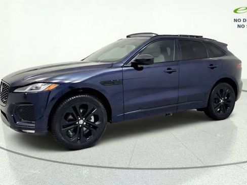 Used 2025 Jaguar F-PACE R-Dynamic S AWD/4WD image 4