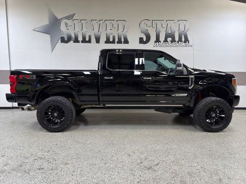 Used 2017 Ford F250 Platinum w/ Platinum Ultimate Package image 35