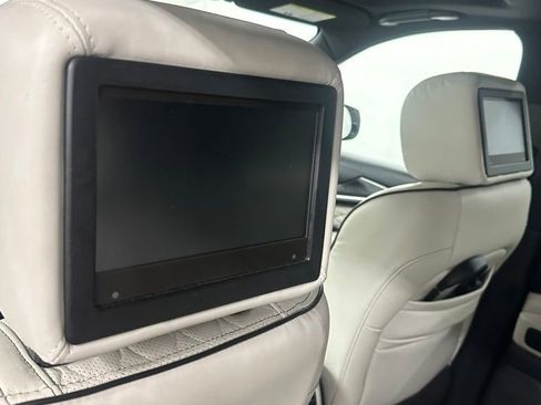 Used 2019 INFINITI QX60 Luxe w/ Limited Package image 26