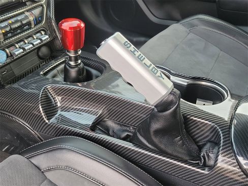 Used 2020 Ford Mustang Shelby GT350 w/ Technology Package image 20