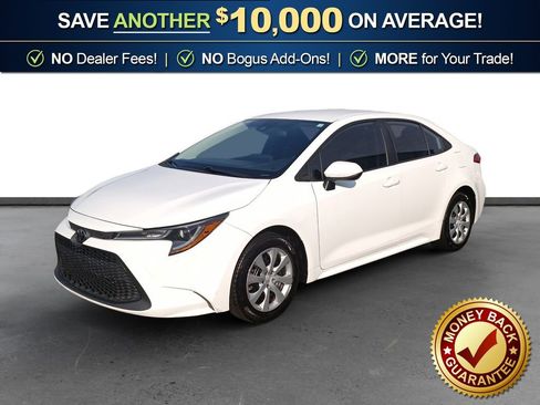 Used 2022 Toyota Corolla LE image 1