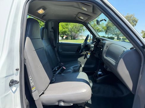 Used 2002 Ford Ranger 2WD Regular Cab image 12