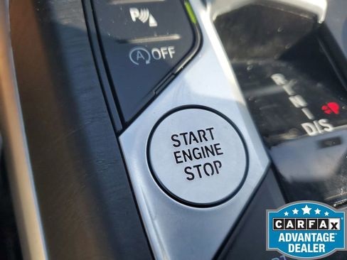 Used 2023 BMW 330i Sedan w/ M Sport Package image 40