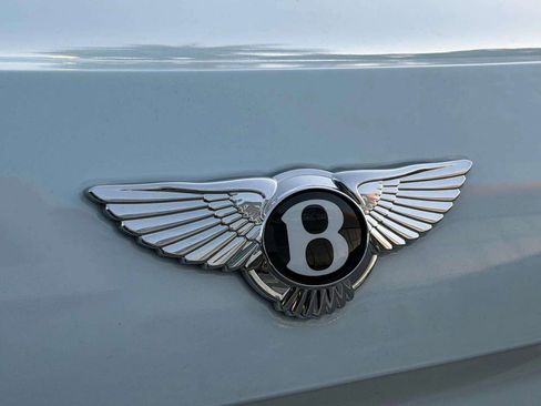 Certified 2024 Bentley Flying Spur V8 image 56