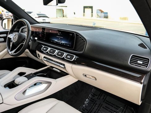 Used 2026 Mercedes-Benz GLE 350 4MATIC image 12