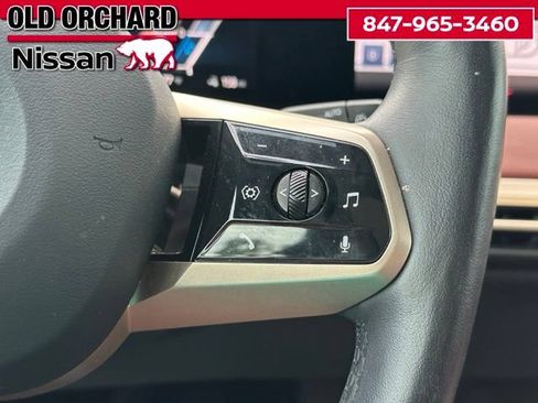 Used 2023 BMW iX xDrive50 w/ Premium Package AWD/4WD image 23