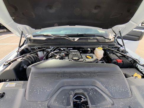 New 2026 RAM 5500 Tradesman w/ Chrome Appearance Group AWD/4WD image 22