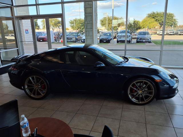 Used 2013 Porsche 911 Carrera RWD image 2