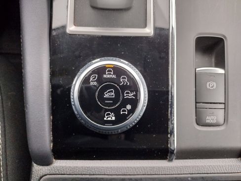 Used 2022 Mitsubishi Outlander ES image 23