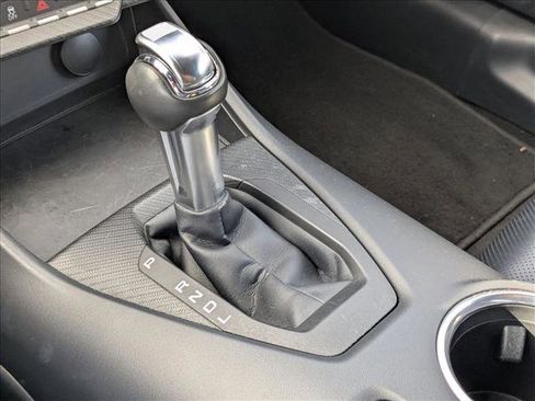 Used 2025 Ford Mustang Premium image 12