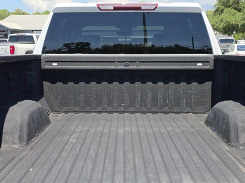 Certified 2023 Chevrolet Silverado 1500 LT AWD/4WD image 15