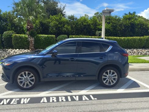 Used 2021 MAZDA CX-5 Grand Touring Reserve AWD/4WD image 3
