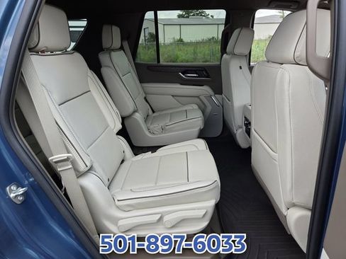 Used 2026 GMC Yukon Denali AWD/4WD image 16